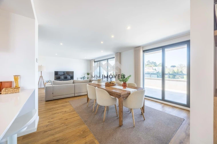 Apartamento T4 para Venda em Paranhos Foto 32