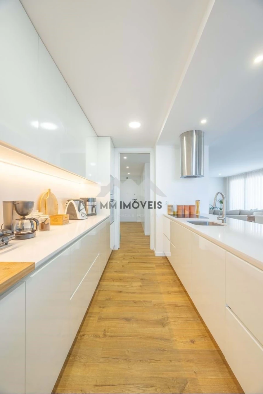 Apartamento T4 para Venda em Paranhos Foto 52