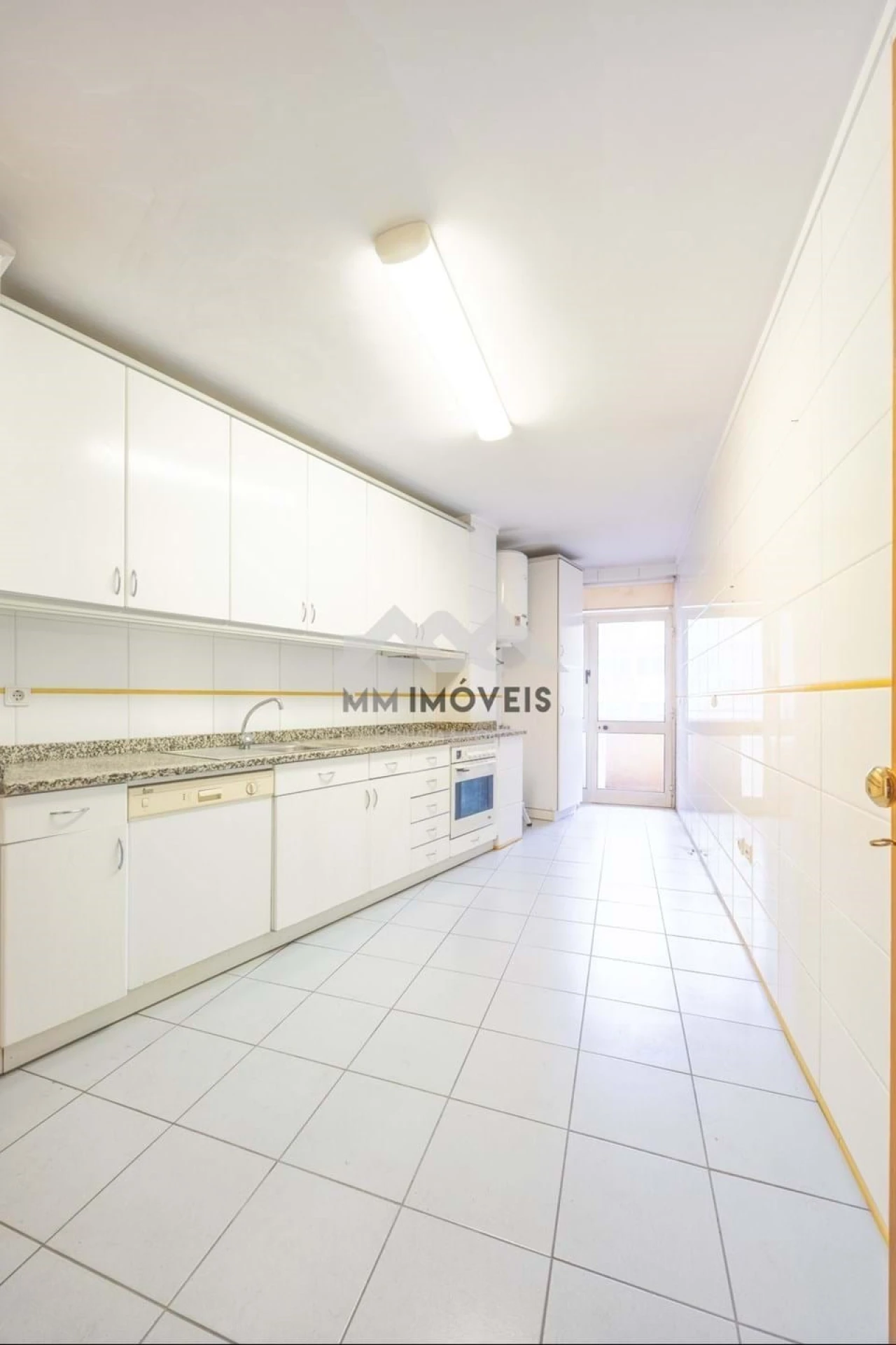 Apartamento T3 para Venda em Cedofeita, Santo Ildefonso, Sé, Miragaia, São Nicolau e Vitória Foto 17