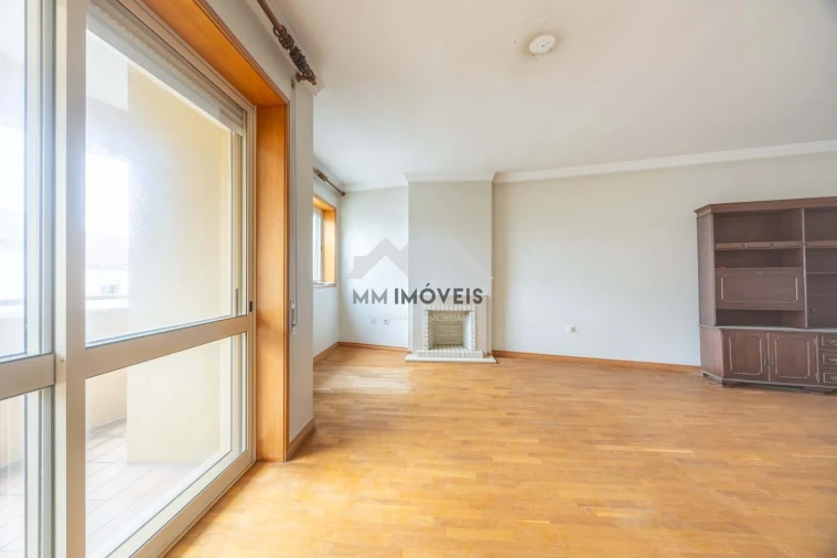 Apartamento T3 para Venda em Cedofeita, Santo Ildefonso, Sé, Miragaia, São Nicolau e Vitória Foto 10