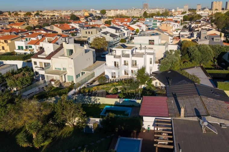 Moradia T4 para Venda em Matosinhos e Leça da Palmeira Foto 15