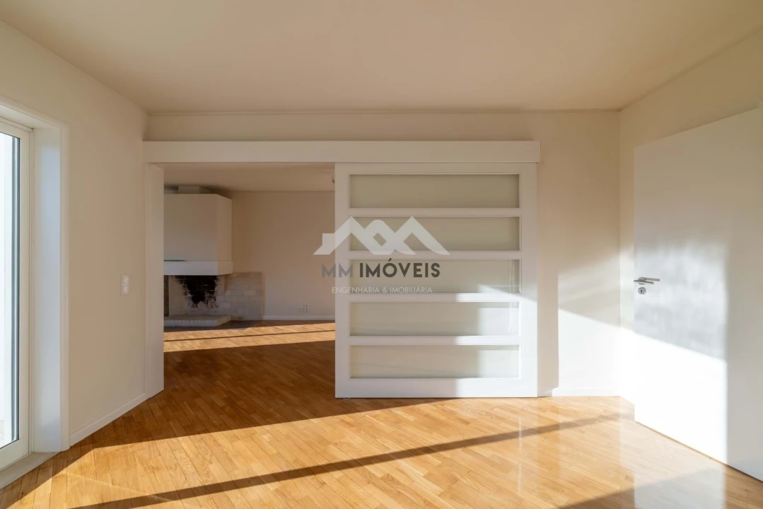 Moradia T4 para Venda em Matosinhos e Leça da Palmeira Foto 8