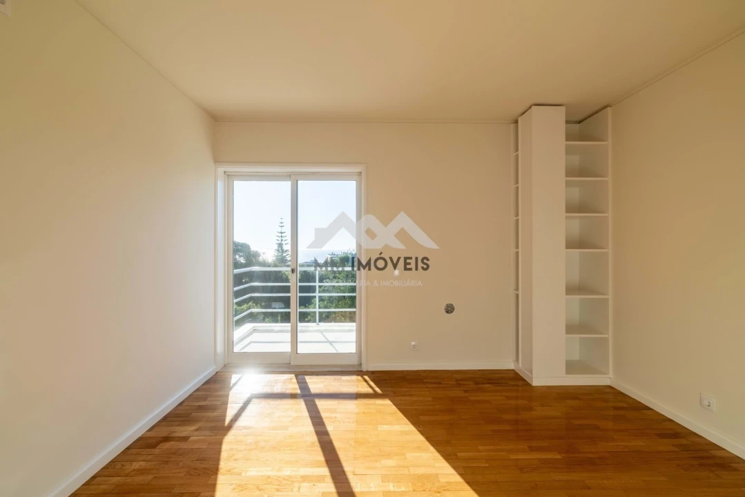 Moradia T4 para Venda em Matosinhos e Leça da Palmeira Foto 26