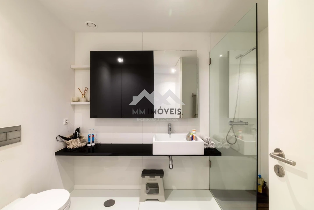 Apartamento T4 para Venda em Santa Marinha Foto 55