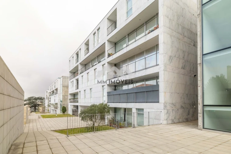 Apartamento T4 para Venda em Santa Marinha Foto 67