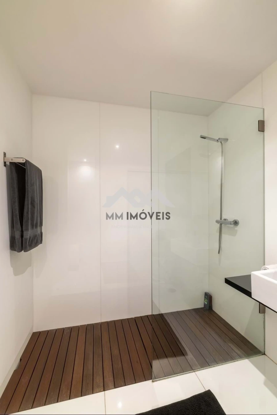 Apartamento T4 para Venda em Santa Marinha Foto 22