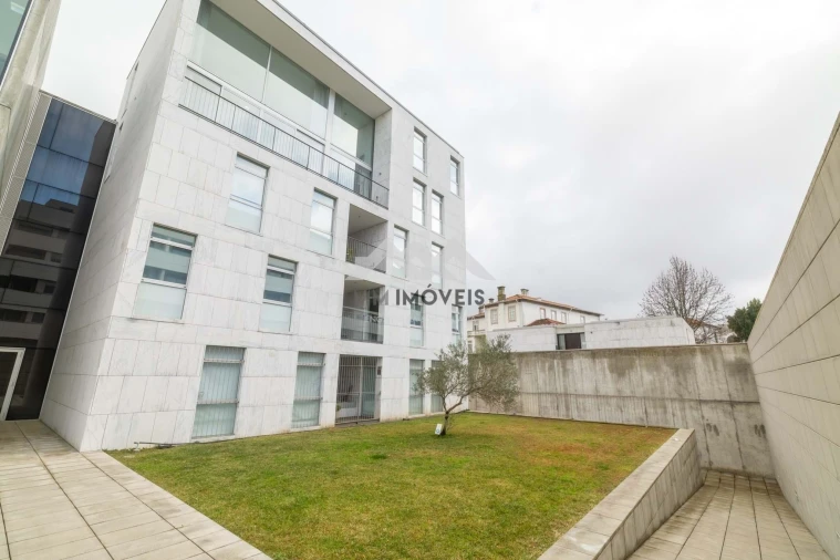 Apartamento T4 para Venda em Santa Marinha Foto 66