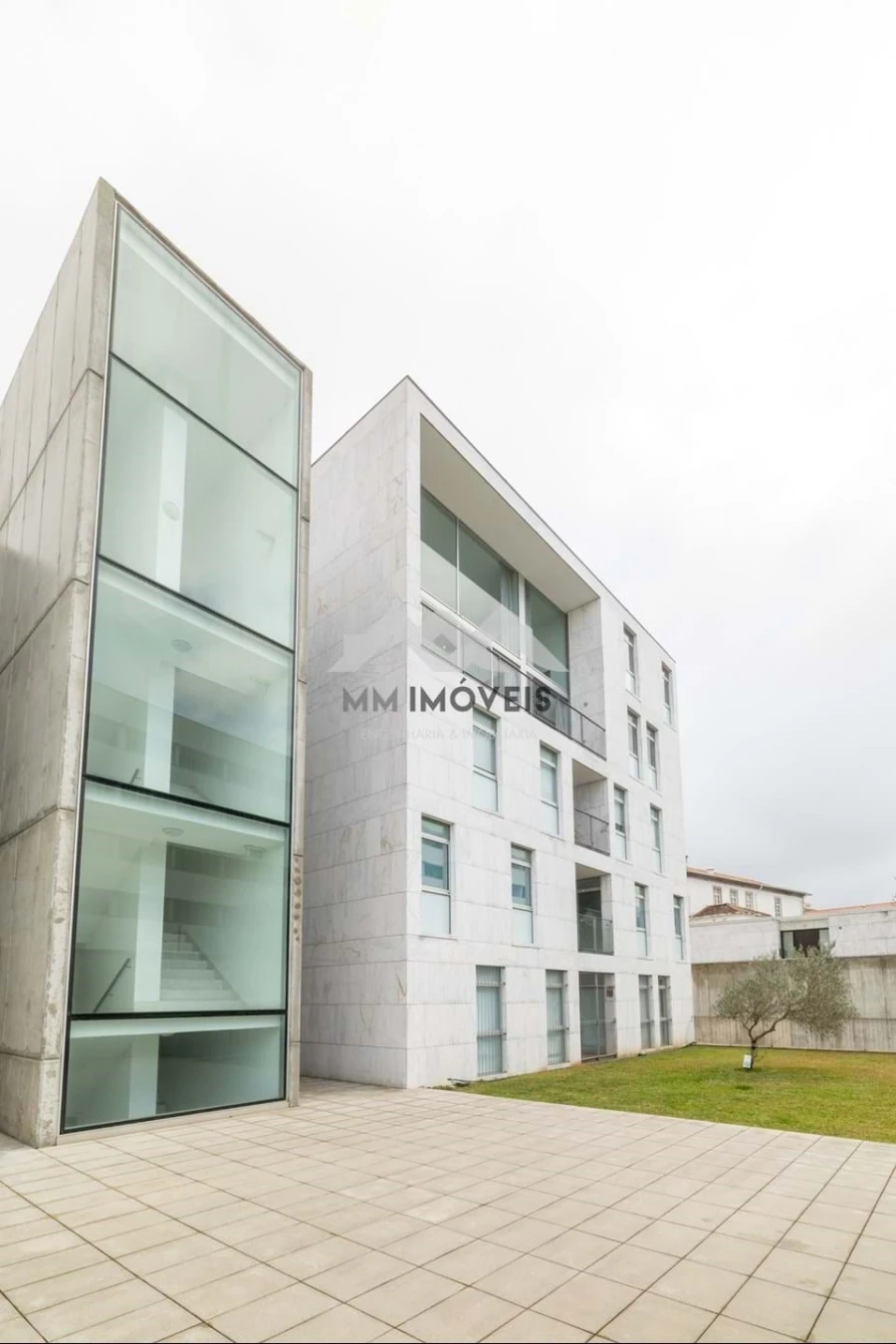 Apartamento T4 para Venda em Santa Marinha Foto 28