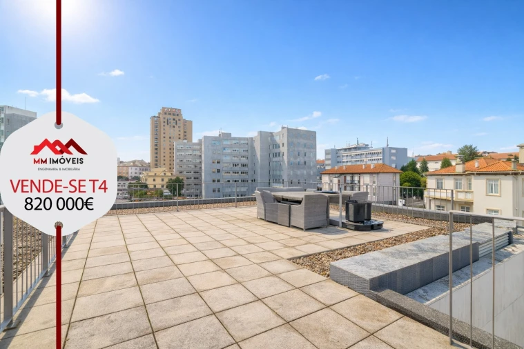Apartamento T4 para Venda em Santa Marinha Foto 1