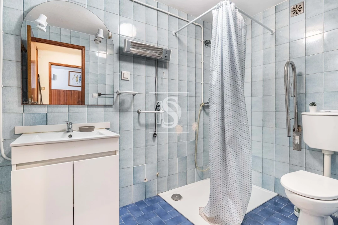 Moradia T4 para Venda em Alvarães Foto 12