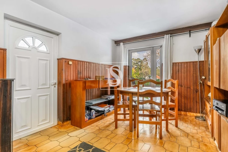 Moradia T4 para Venda em Alvarães Foto 7