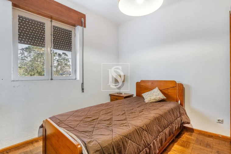 Moradia T4 para Venda em Alvarães Foto 16