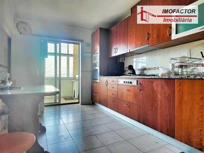 Apartamento T3 para Venda em Castelo Branco Foto 8