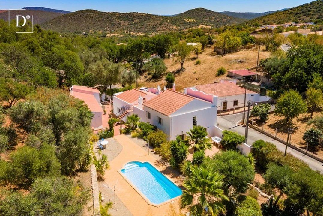 Moradia T5 para Venda em Albufeira e Olhos de Água Foto 6