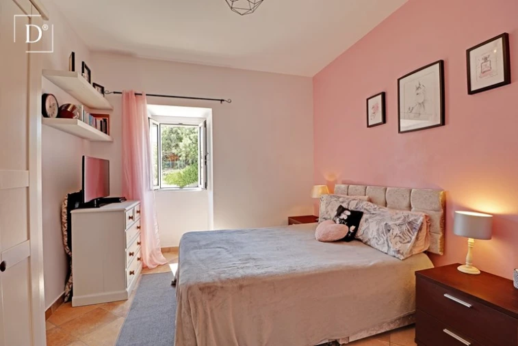 Moradia T5 para Venda em Albufeira e Olhos de Água Foto 13