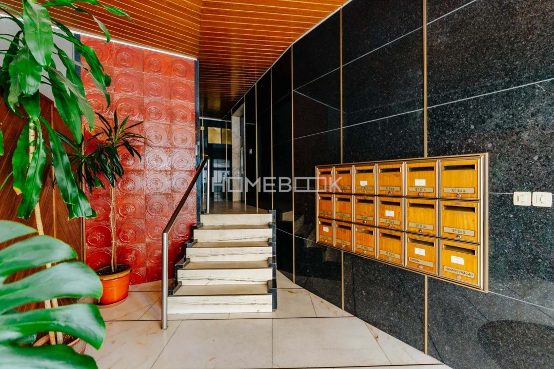 Apartamento T2 para Arrendamento em Avenidas Novas Foto 26