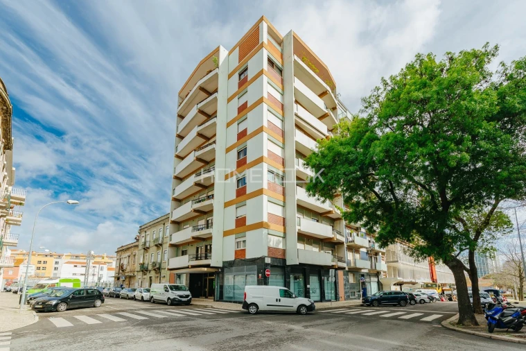 Apartamento T2 para Arrendamento em Avenidas Novas Foto 27