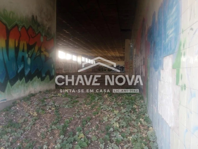 Terreno P/ Prédio para Venda em Arcozelo Foto 7