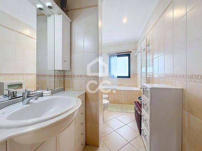 Apartamento T3 para Venda em Santa Maria Maior Foto 8