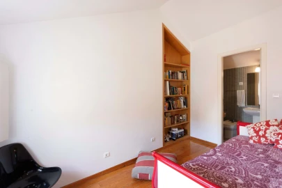 Moradia T6 para Venda em Estrela