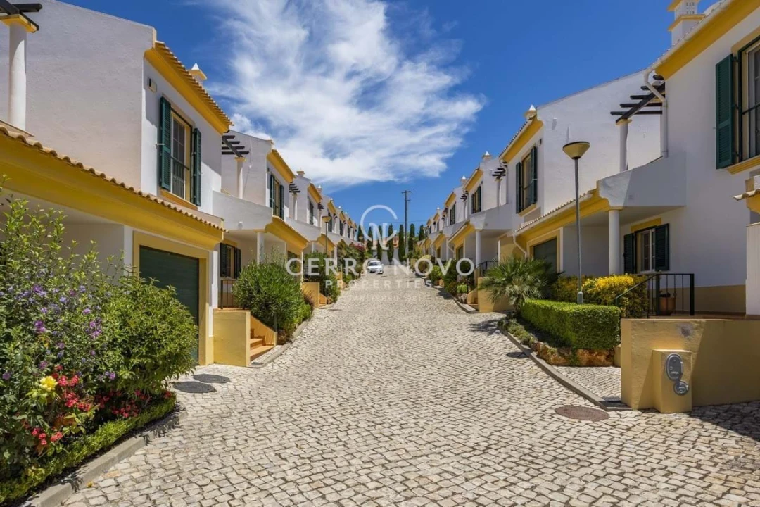 Moradia T3 para Venda em Paderne Foto 27