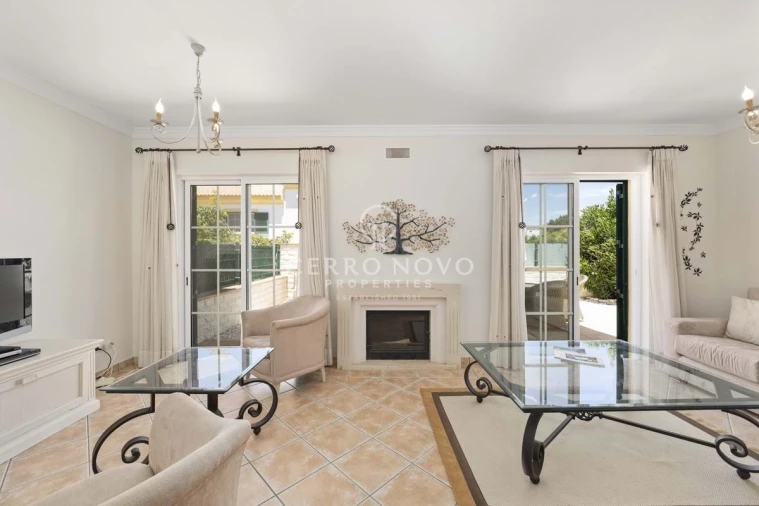 Moradia T3 para Venda em Paderne Foto 11