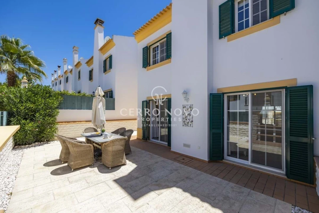 Moradia T3 para Venda em Paderne Foto 18