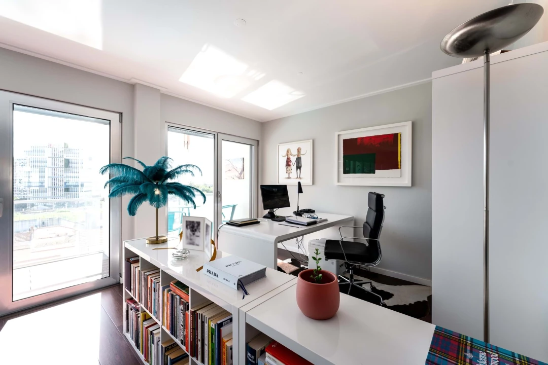 Apartamento T4 para Venda em Parque das Nações Foto 6