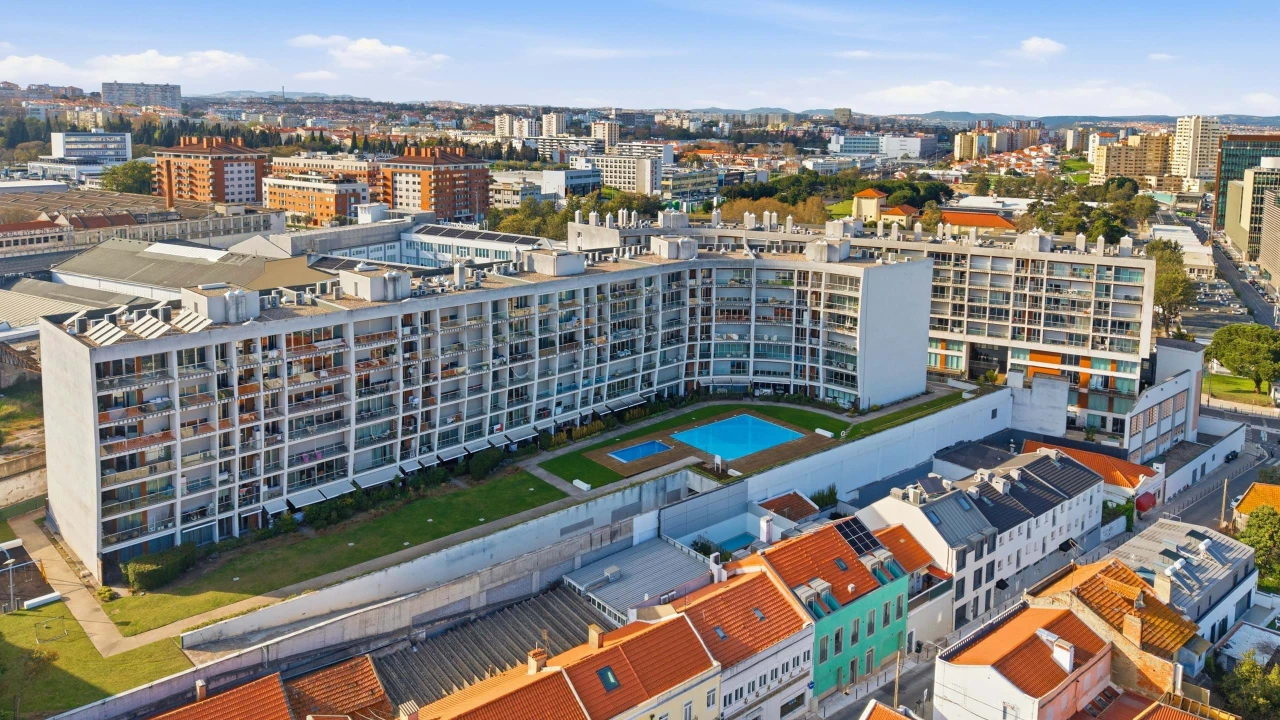 Apartamento T4 para Venda em Parque das Nações Foto 45