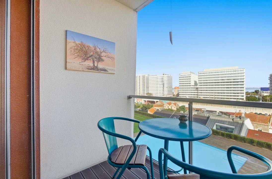 Apartamento T4 para Venda em Parque das Nações Foto 13