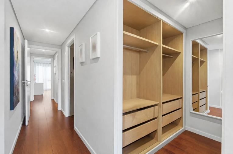 Apartamento T4 para Venda em Parque das Nações Foto 25