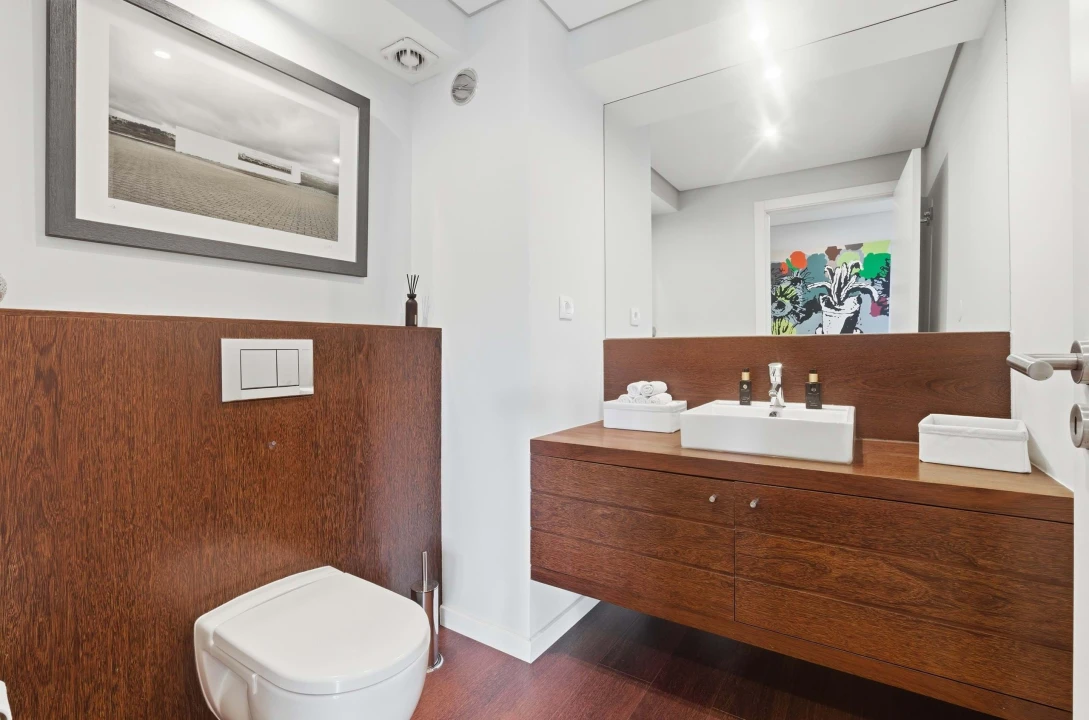 Apartamento T4 para Venda em Parque das Nações Foto 20