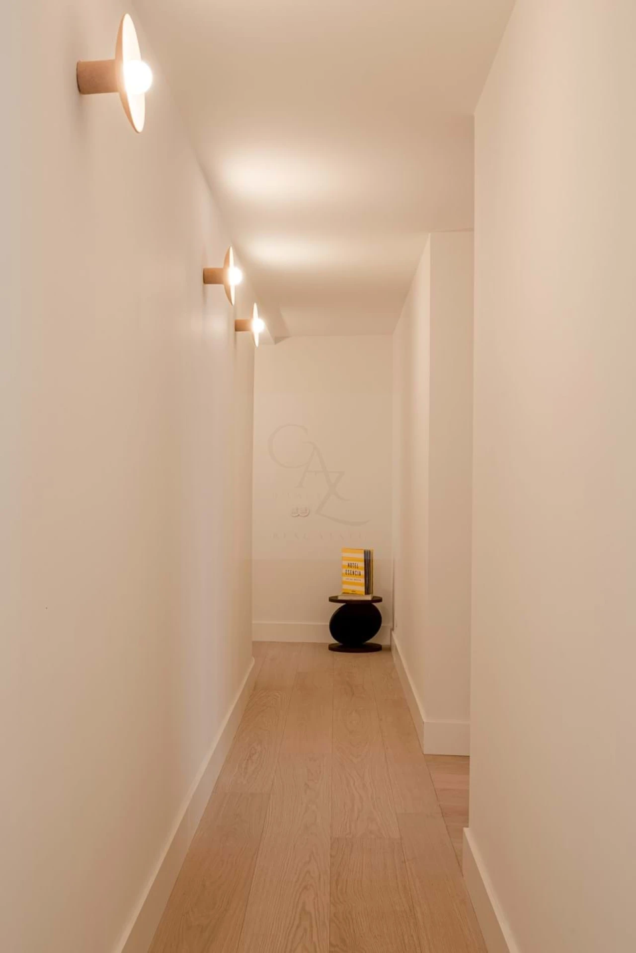 Apartamento T2 para Venda em Santo António Foto 25