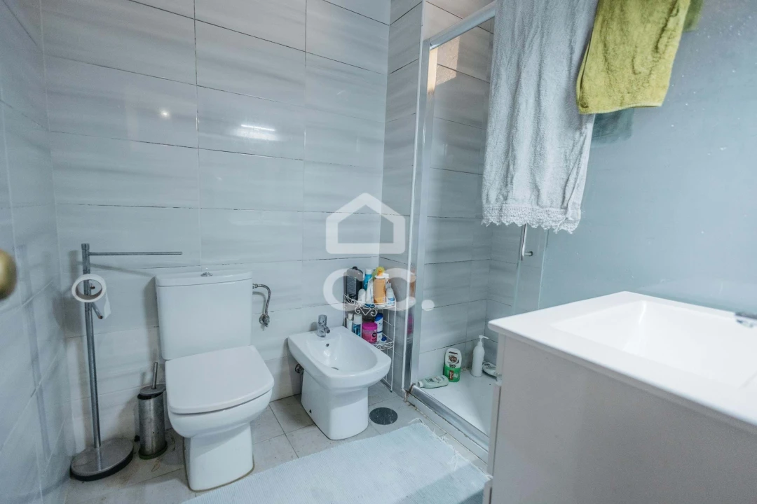 Apartamento T2 para Venda em Gondomar (São Cosme), Valbom e Jovim Foto 3