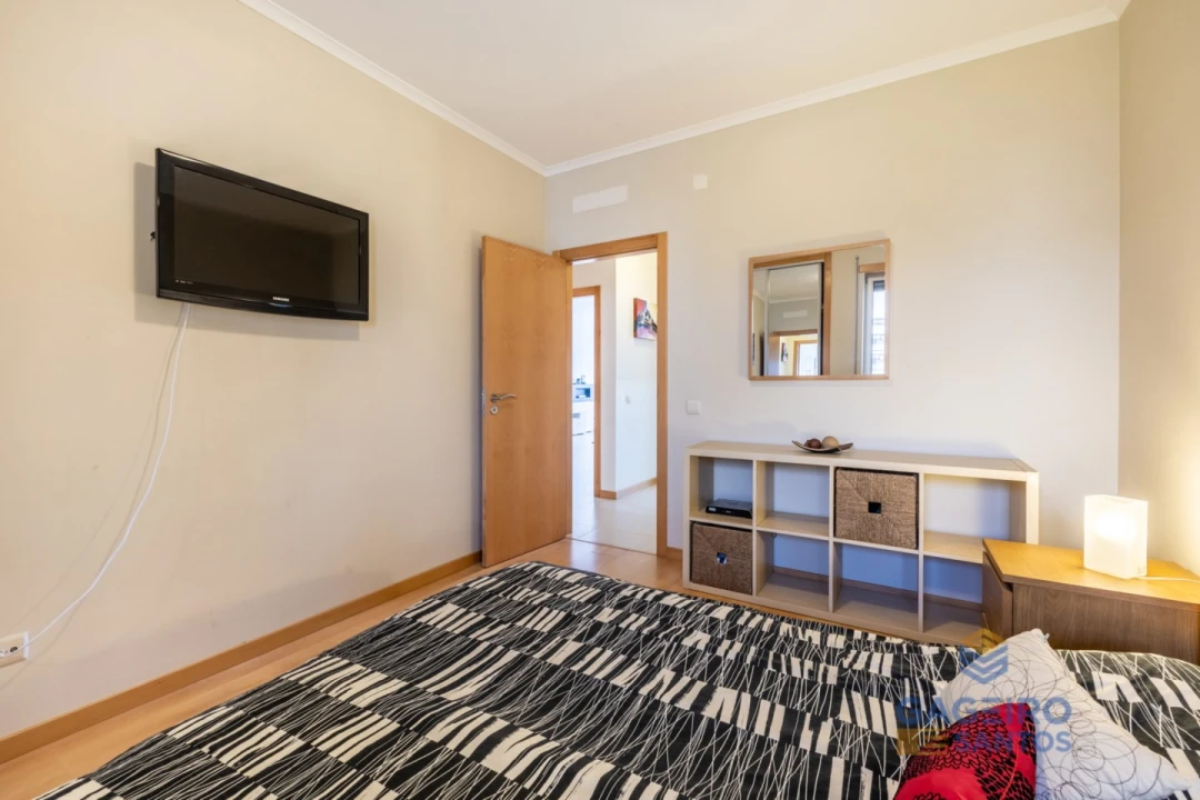 Apartamento T2 para Venda em São Martinho do Porto Foto 24