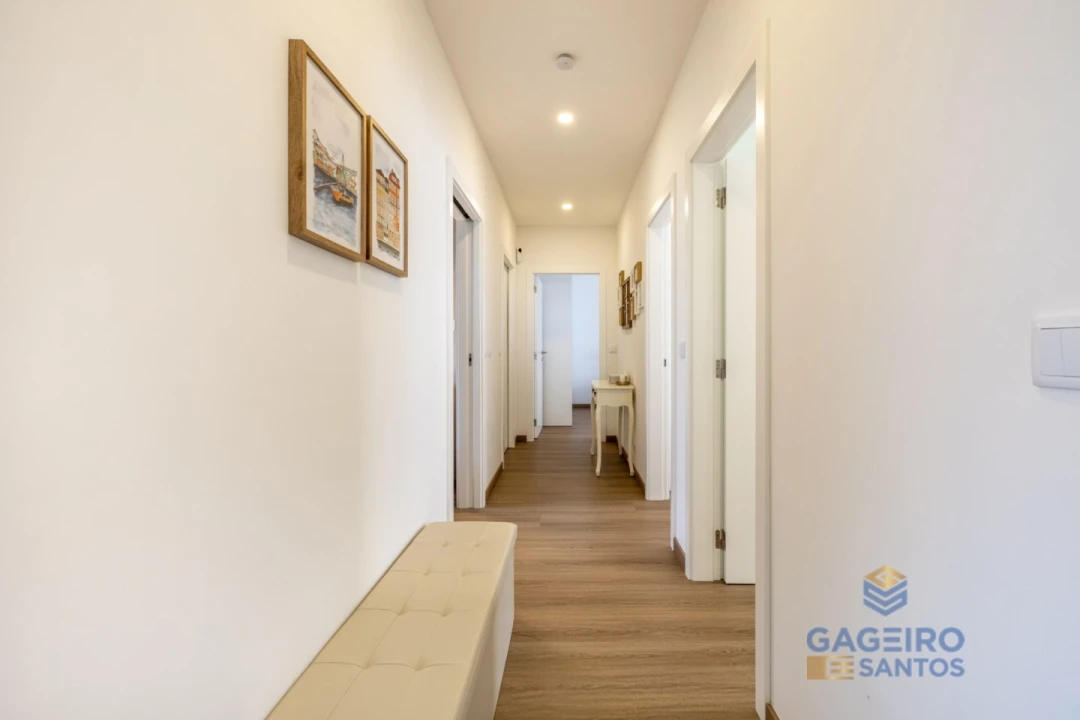 Moradia T3 para Venda em Alfeizerão Foto 4