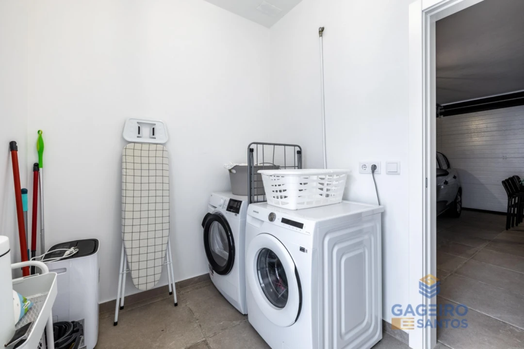 Moradia T3 para Venda em Alfeizerão Foto 34