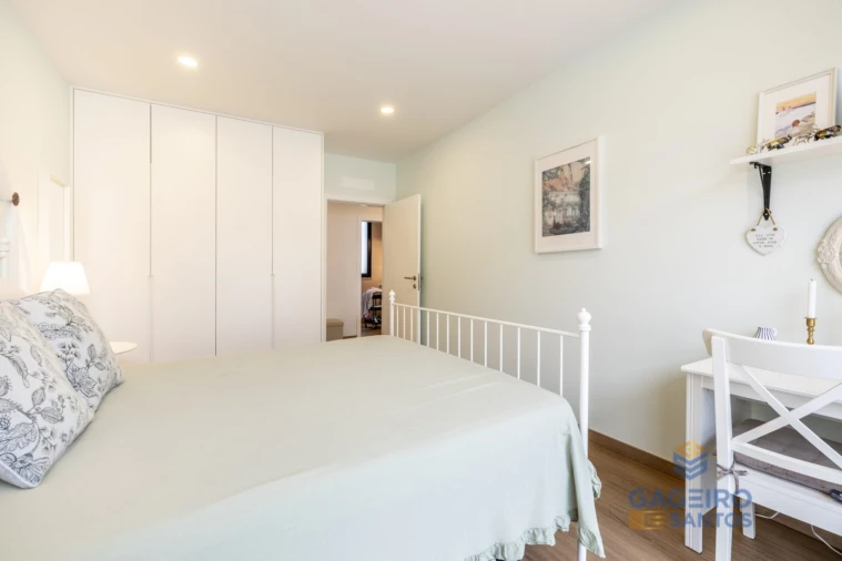 Moradia T3 para Venda em Alfeizerão Foto 21