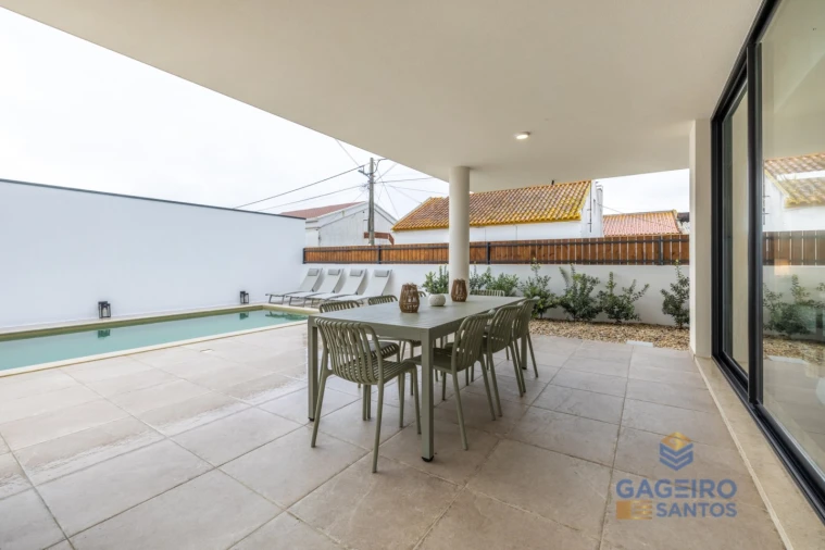 Moradia T3 para Venda em Alfeizerão Foto 36