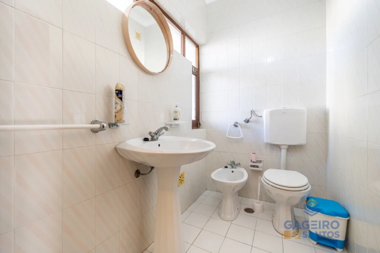 Apartamento T3 para Arrendamento em São Martinho do Porto Foto 9