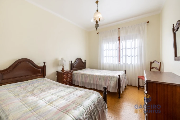 Apartamento T3 para Arrendamento em São Martinho do Porto Foto 14