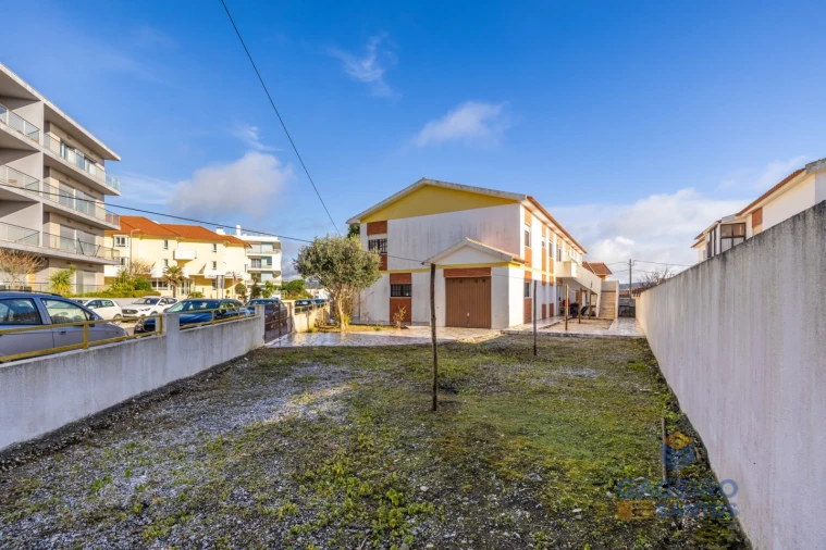 Apartamento T3 para Arrendamento em São Martinho do Porto Foto 24