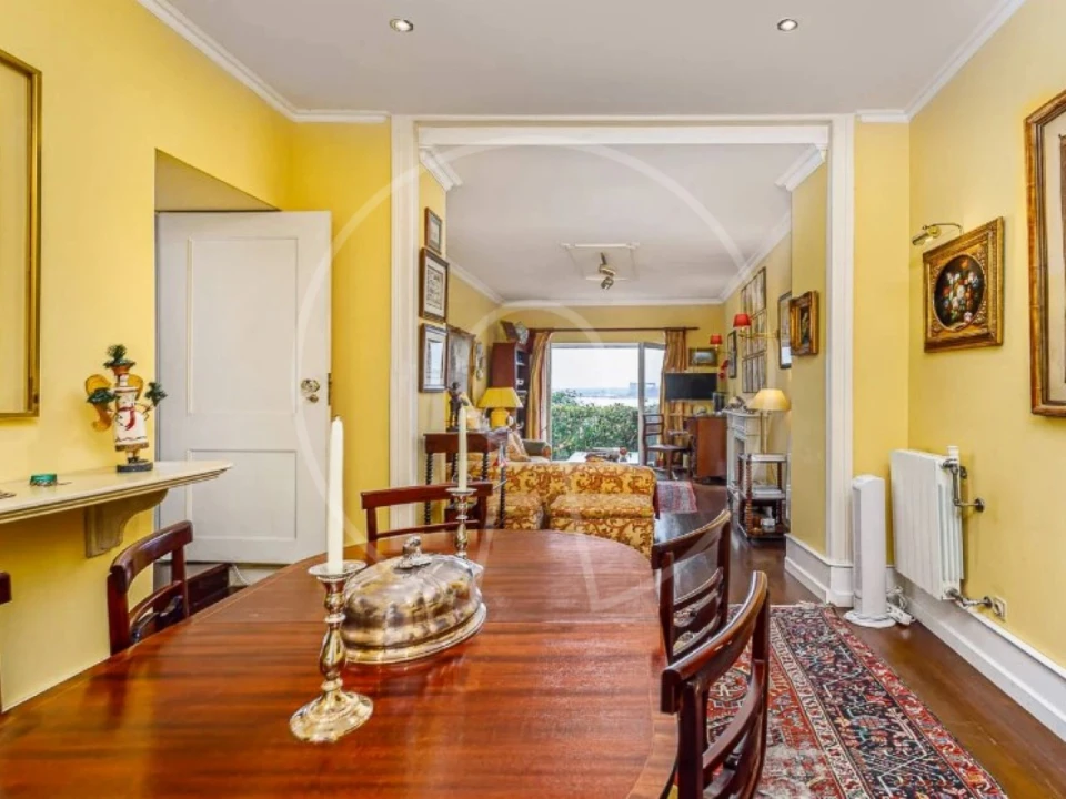 Apartamento T1 para Arrendamento em Misericórdia Foto 8