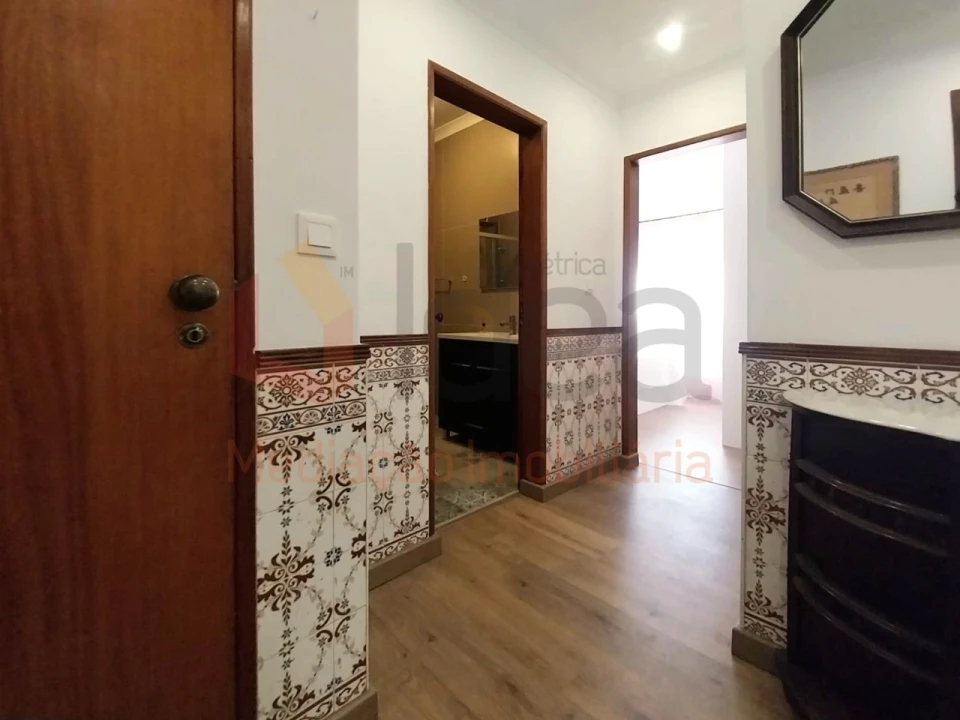 Apartamento T1 para Venda em Amora Foto 10