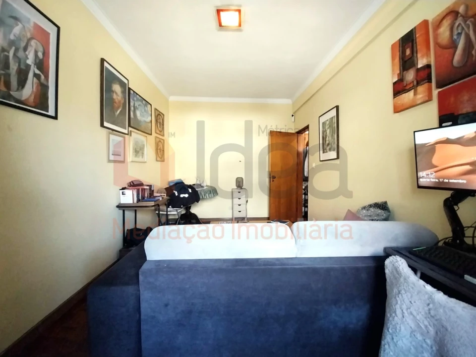 Apartamento T1 para Venda em Amora Foto 13