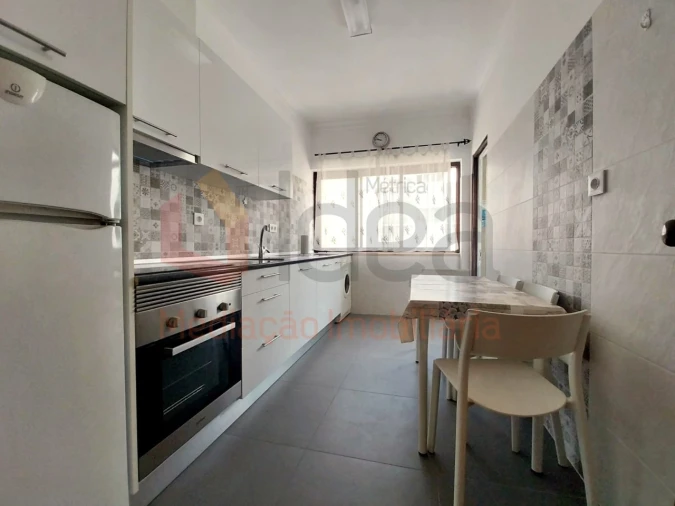 Apartamento T1 para Venda em Amora Foto 2