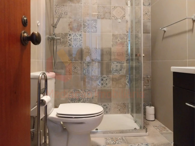 Apartamento T1 para Venda em Amora Foto 4