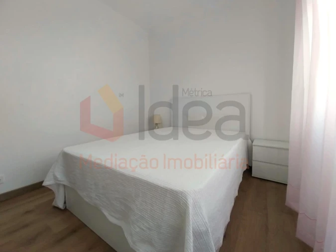 Apartamento T1 para Venda em Amora Foto 16
