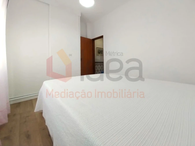 Apartamento T1 para Venda em Amora Foto 5