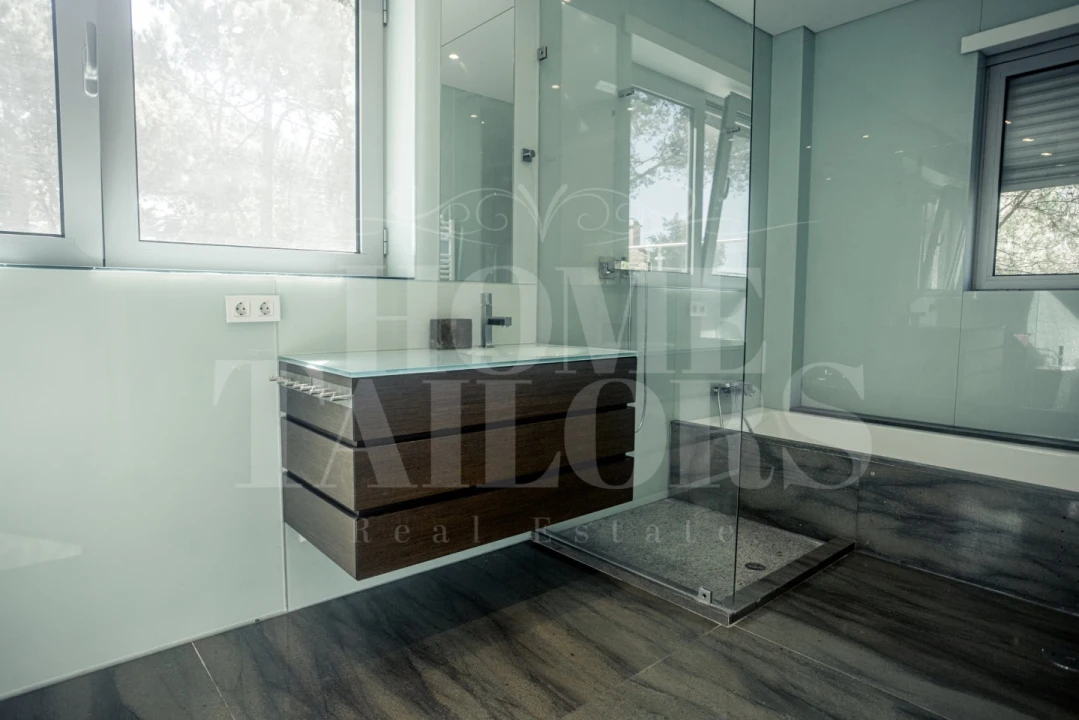 Moradia T5 para Venda em Cascais e Estoril Foto 5